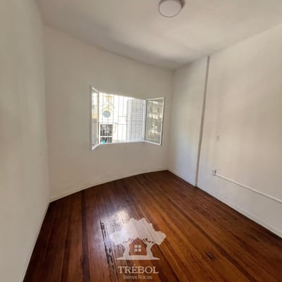 Venta a Apartamento 2 Dormitorios Rentado Centro Montevideo V