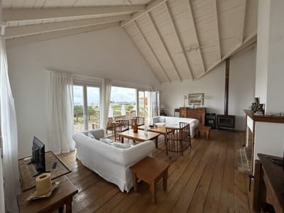 Venta y alquiler de gran casa en Montoya. Punta del Este, Uruguay.