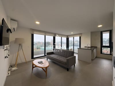 venta de apartamento de dos dormitorios con Excelente orientación solar en torre de categoria