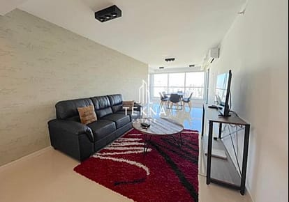 Venta de Apartamento de 2 dormitorios y medio, todos en suite, 3 balcones y parrillero propio, con vista al mar
