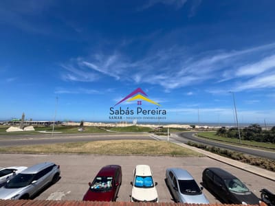 EN FRENTE A LOS DEDOS - Apartamento de 2 Dormitorios en Alquiler de Temporada