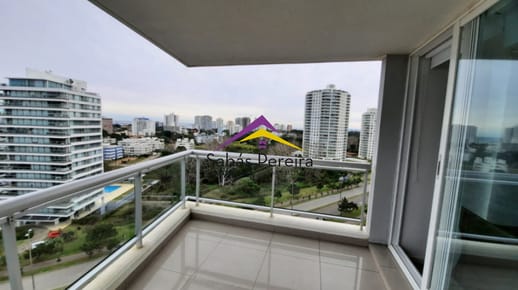 Apartamento en Venta de 2 Dormitorios Punta del Este