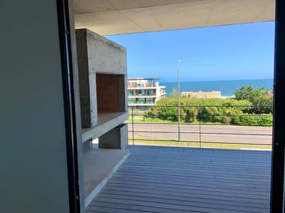 APARTAMENTO EN VENTA A ESTRENAR MANANTIALES * VISTA AL MAR