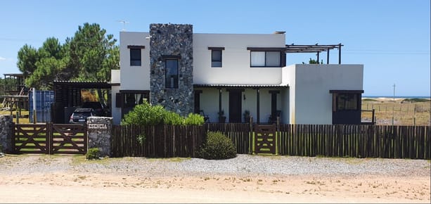 CHALET ESENCIA – Arenas de José Ignacio