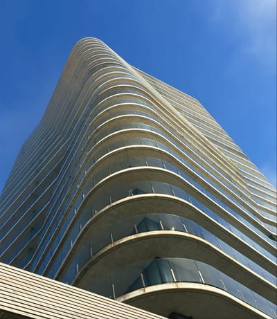 Departamento en Venta y Alquiler mensual,  3 dormitorios en suite - Edificio SURFSIDE- increíble vista