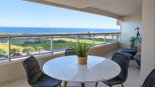 APARTAMENTO ALQUILER TEMPORAL 4 DORM 5 BAÑOS PLAYA BRAVA TERRAZA PROPIA / VISTA AL MAR
