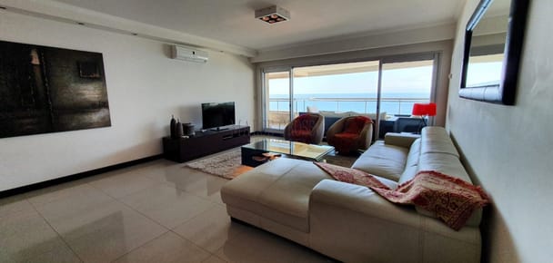 Alquiler Temporal - Apto. 3 suites + dep en Torre Lobos