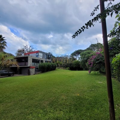 Espetacular casa en venta en rincón del indio