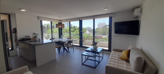 ALQUILER TEMPORADA : APARTAMENTO DE 1 DORMRITORIO Y 1 BAÑO, EDIFICIO VIEW, PUNTA DEL ESTE