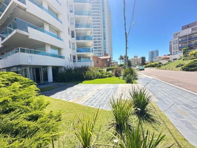 Apartamento en parada 6 de la brava