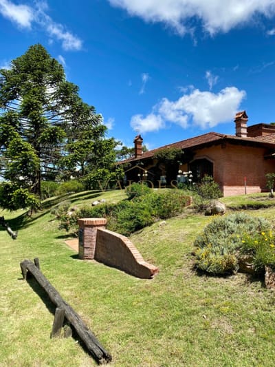 Casa en alquiler en Montoya - La Barra. 4 dormitorios y 4 baños