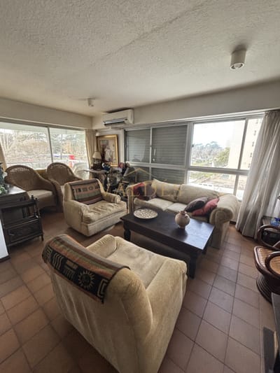 Apartamento en venta parada 12 Av. Roosevelt