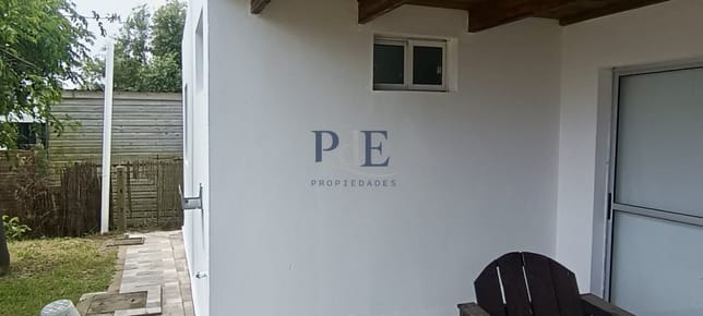 Casa 2 Dorm +  Depto de Huéspedes 2 dorm. a pasos del Mar Brio Buenos Aires