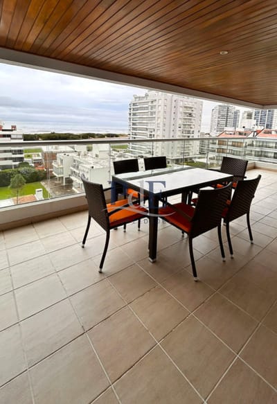 Apartamento en venta | Icon Brava Tower, Playa Brava | Premium