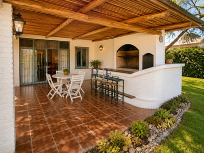 Casa en PH en venta 3 Dorm 3 Baños | Planta baja, entorno residencial de colegios.