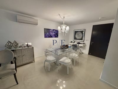 Apartamento en alquiler, 1ª quincena de enero. Parada 6 en Playa Brava