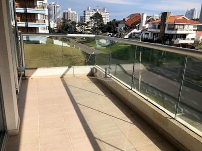 Icon Brava Tower|  Parada 6 de Playa Brava, Punta del Este