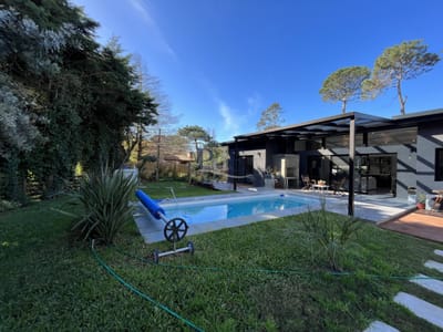 Residencia Moderna en Zona Shopping - Confort y Alta Eficiencia Térmica