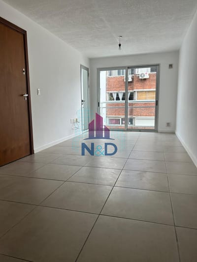 VENTA APARTAMENTO EN CORDÒN, UN DORMITORIO y GARAGE.