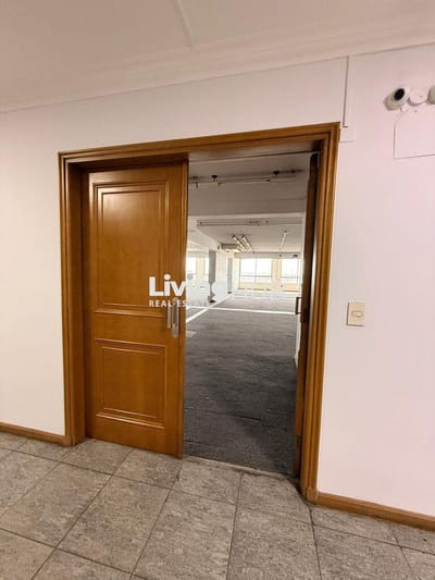 Alquiler gran oficina en Edificio Plaza Mayor con 488m2