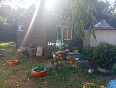 VENTA DE CASA CON LOCAL COMERCIAL A PASITOS DE LA PLAZA DE TOROS, COLONIA