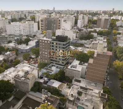 Vivir o invertir en Pocitos con visión de futuro - Venta Monoambiente Terraza Frente Amenities