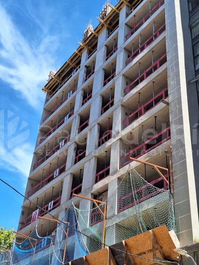 Venta 1 dorm con amplio patio en Cordón Sur