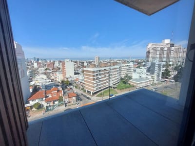Divino! Venta 1 dorm Fabulosas vistas Amplio de Calidad Terraza