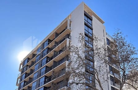Venta apartamento ambiente estrena terraza al frente