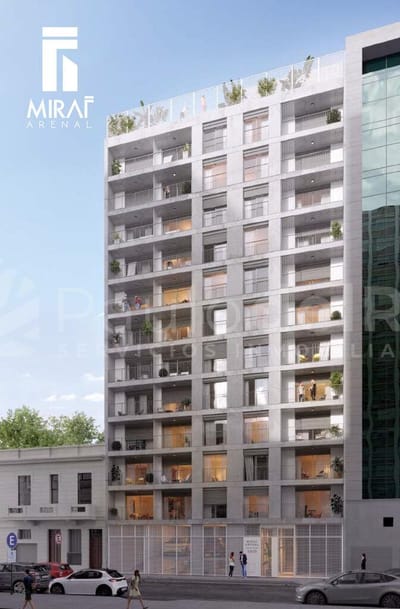 Venta 1 dormitorio con terraza piso alto en Cordón Sur