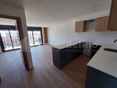 Venta apartamento de 1 dormitorio con amplia terraza y sol .
