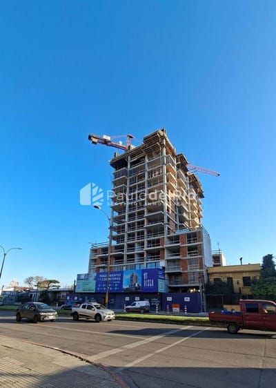 01 Vista - Venta de Apartamento 1 Dormitorio en piso alto Vistas Luz Sol