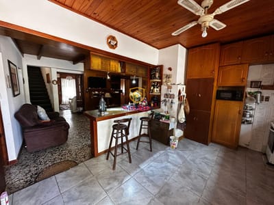 Casa en venta en Canelones con 4 dormitorios y garage