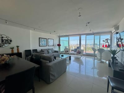Alquiler Apartamento Temporal Punta del Este Penthouse 3 dormitorios en Suite