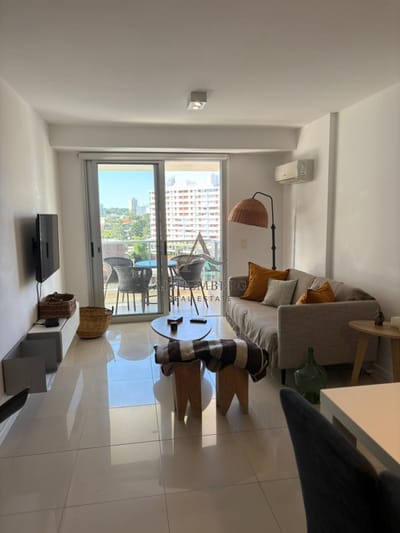 Alquier temporario de apartamento 2 dormitorios en Punta del Este