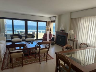Venta Apartamento  3 dm zona Peninsula