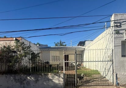 Salto,dos dormitorios y en el Centro
