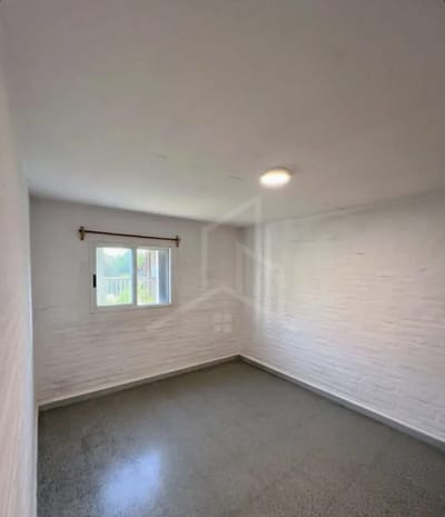 Amplio apartamento 3 dormitorios en complejo cerrado con cochera en Piedras Blancas