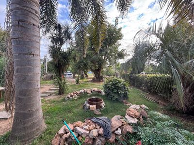Venta de dos Casas en Neptunia con amplio terreno lado Sur