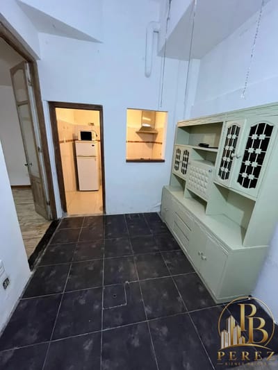 tres cruces apartamento 2 dormitorios con Renta!