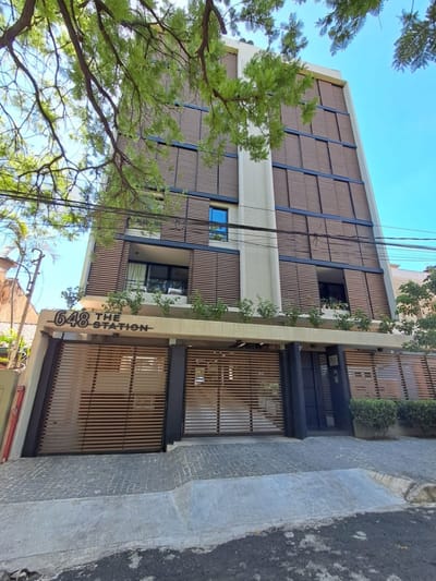 Departamento en venta c/ cochera en Las Mercedes