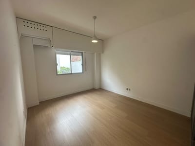 Venta de oficina o consultorio con renta en Pocitos