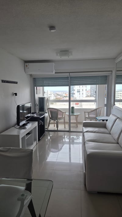 Venta apartamento equipado, 1 dormitorio con garaje - Península