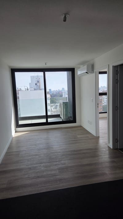 Venta Apartamento en 6to piso de 1 dormitorio en Punta Carretas