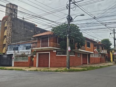 ALQUILER CASA EN BARRIO GRAL BERNARDINO CABALLERO!!! ASUNCION!!