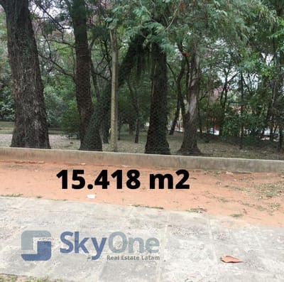 VENDO HERMOSO TERRENO! 15.418 M2, sobre Avda. PERÓN