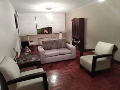 HABITACION 750 SOLES, CERCA DEL JOCKEY