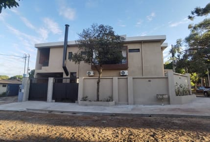 VENDO DUPLEX EN CIUDAD DEL ESTE