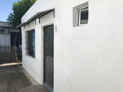 COMPLEJO DE APARTAMENTOS EN CALLE TREINTA Y TRES