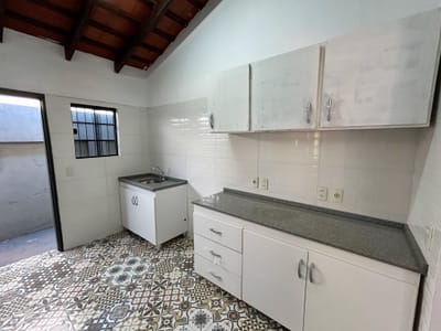 Alquilo Casa En Encarnacion